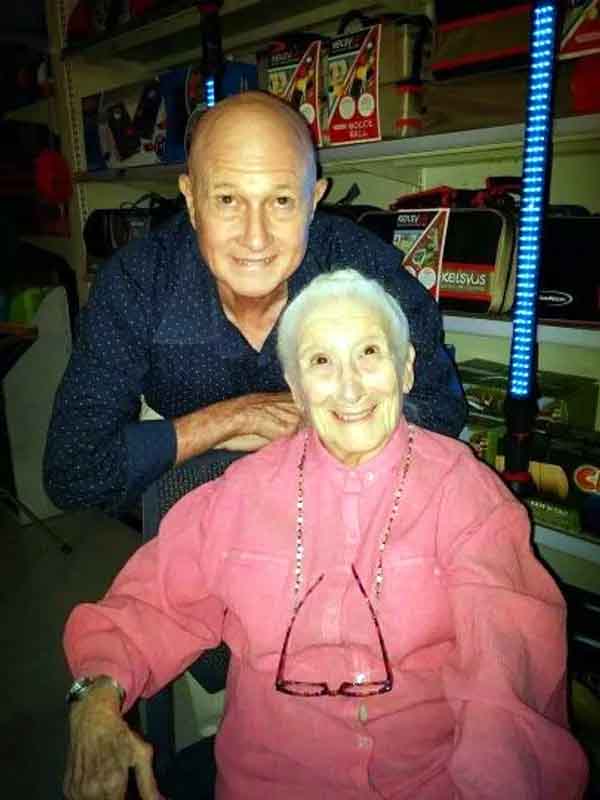 Christopher Riordan and Linda Porter on Superstore